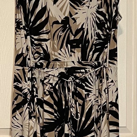 Lane Bryant Summer Maxi Dress 18/20 (1X) - Picture 7 of 10